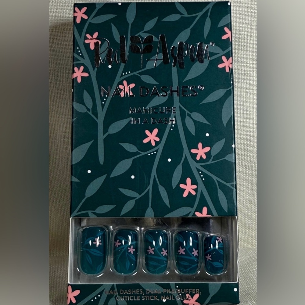 Red Aspen Nail Dashes-PERENNIAL PRUDY